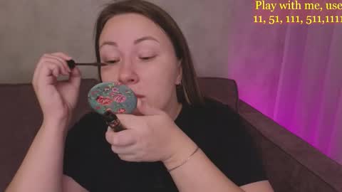 Snapshot of cute_darina chatting on October 23, 2025, 1:27 am Everyday stream in the same time online show from October 23, 2025, 1:27 am
