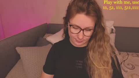 Snapshot of cute_darina chatting on November 20, 2025, 3:39 am Everyday stream in the same time online show from November 20, 2025, 3:39 am