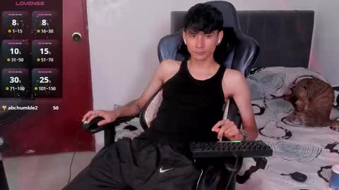 Snapshot of cute_diego_ chatting on January 12, 2026, 11:10 pm Diego online show from January 12, 2026, 11:10 pm