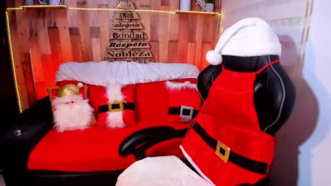 Snapshot of cute_elii chatting on December 7, 2024, 12:52 am Independent Model online show from December 7, 2024, 12:52 am