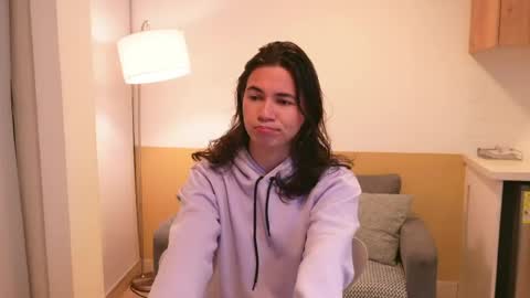 Snapshot of cute_erelis chatting on June 7, 2026, 8:18 am You Erelis online show from June 7, 2026, 8:18 am