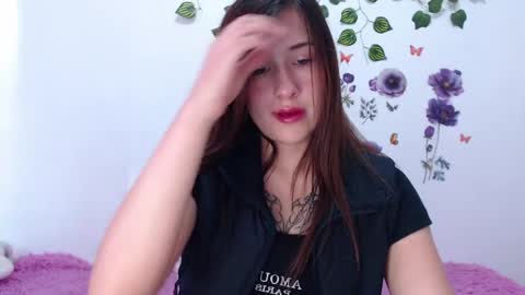 Isabella online show from May 2, 2026, 9:20 pm