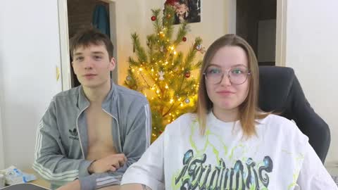 Snapshot of cute_junk chatting on January 11, 2025, 7:05 pm Kite and Jack online show from January 11, 2025, 7:05 pm