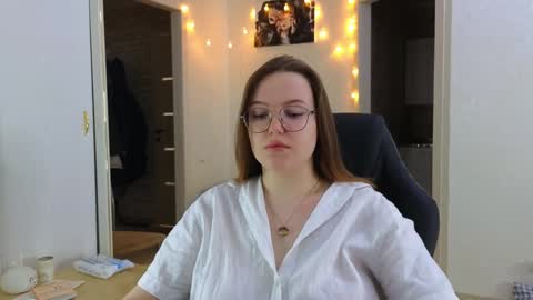 Snapshot of cute_junk chatting on February 8, 2025, 9:04 pm Kite and Jack online show from February 8, 2025, 9:04 pm