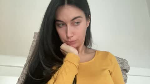 Snapshot of cute_kriss94 chatting on October 28, 2025, 1:36 pm cute_kriss94 online show from October 28, 2025, 1:36 pm