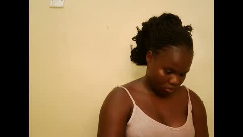 cute_latifah online show from January 18, 2026, 9:13 am