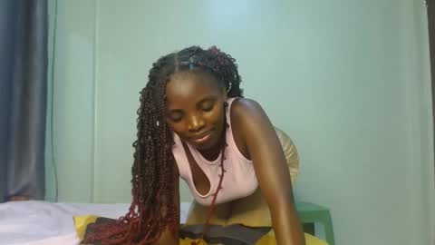 cute_lorna online show from April 14, 2026, 11:27 am