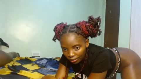 cute_lorna online show from April 21, 2026, 2:56 pm