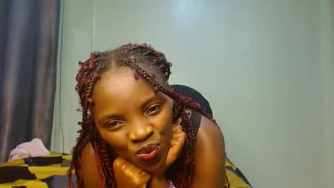 cute_lorna online show from April 22, 2026, 11:45 am
