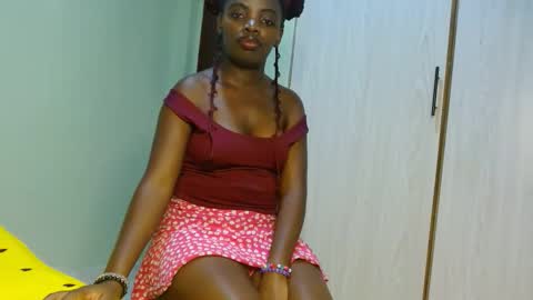 cute_lorna online show from April 24, 2026, 12:51 pm