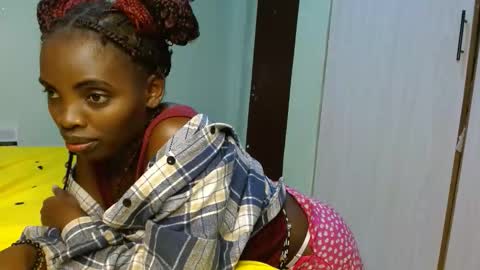 cute_lorna online show from April 25, 2026, 12:57 am