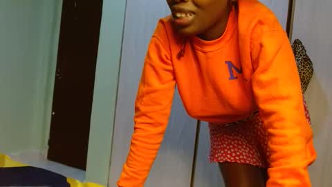 cute_lorna online show from April 29, 2026, 5:30 pm