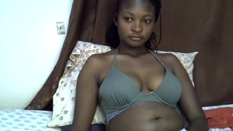 cute_melissa1 online show from June 13, 2026, 9:29 am