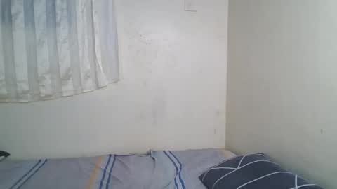 cute messy online show from June 18, 2026, 6:24 am