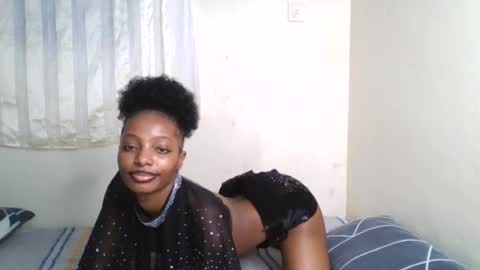cute messy online show from June 19, 2026, 6:07 am