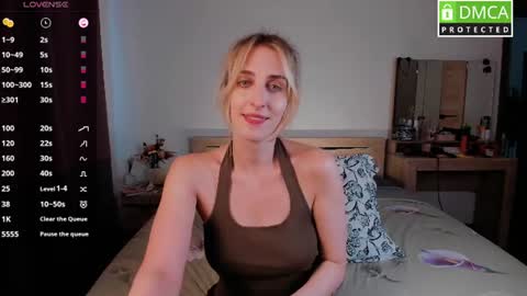 Milana online show from July 21, 2026, 1:35 pm