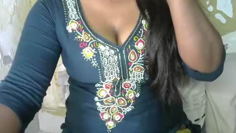 Snapshot of cute_payalji chatting on March 26, 2026, 9:59 am alia online show from March 26, 2026, 9:59 am