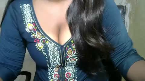 Snapshot of cute_payalji chatting on April 28, 2026, 1:37 am alia online show from April 28, 2026, 1:37 am