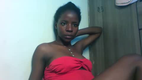 Snapshot of cute_sexy3 chatting on January 18, 2025, 9:34 pm SHARON online show from January 18, 2025, 9:34 pm