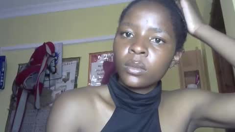 Snapshot of cute_sexy3 chatting on November 10, 2025, 10:36 am SHARON online show from November 10, 2025, 10:36 am