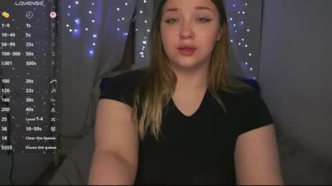 Sasha online show from July 28, 2026, 7:39 pm