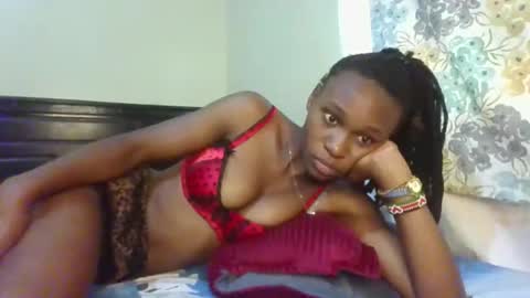 cute_tasha online show from April 27, 2026, 6:22 am