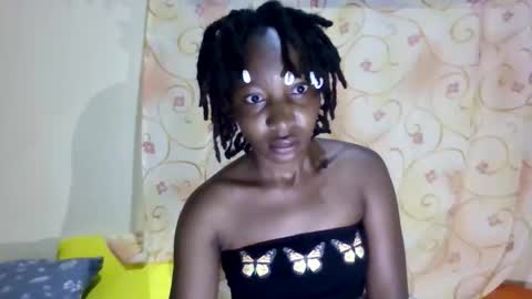 Snapshot of cute_xeniah chatting on October 14, 2025, 2:56 am cute_xeniah online show from October 14, 2025, 2:56 am