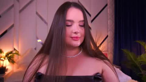 Snapshot of cuteamberr chatting on September 28, 2025, 11:32 pm Amber online show from September 28, 2025, 11:32 pm