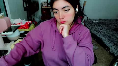 Snapshot of cuteambervi chatting on December 6, 2024, 9:02 pm Princess Amber online show from December 6, 2024, 9:02 pm