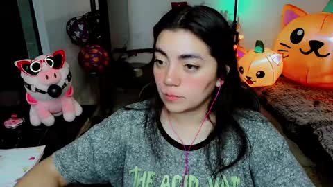 Snapshot of cuteambervi chatting on October 24, 2025, 1:57 am Princess Amber online show from October 24, 2025, 1:57 am