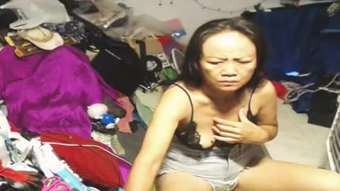 Snapshot of cuteandsexyone chatting on June 1, 2026, 1:18 am CuteAndSexyOne Na and Brian online show from June 1, 2026, 1:18 am