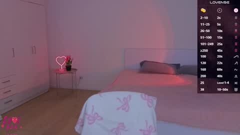 Ariel online show from November 3, 2025, 4:41 pm