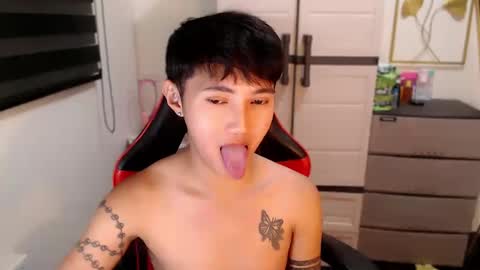 Steph online show from March 18, 2026, 1:47 pm