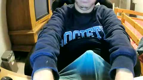 Cuteboy090 online show from October 18, 2025, 10:54 pm