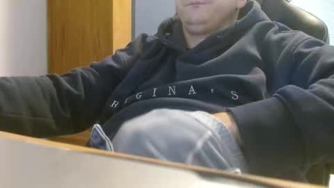 Cuteboy090 online show from May 3, 2026, 9:37 am