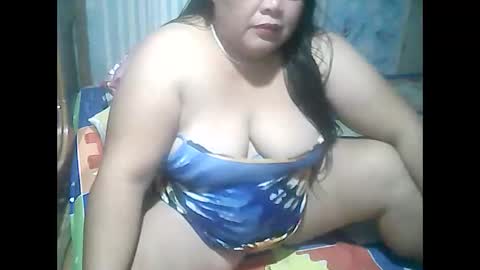 cutechubbyasian online show from April 19, 2026, 12:15 pm