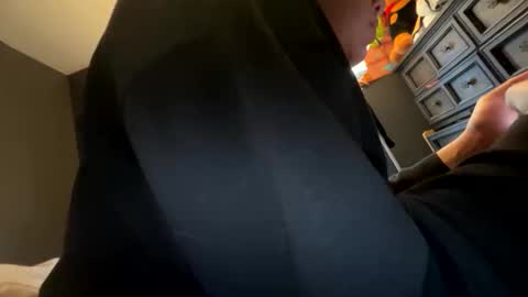 loveolots online show from February 9, 2026, 3:27 pm