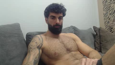 cuteeboy online show from February 15, 2026, 9:22 pm