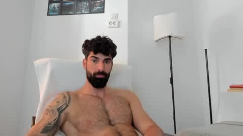 Snapshot of cuteeboy chatting on June 19, 2026, 5:56 am cuteeboy online show from June 19, 2026, 5:56 am