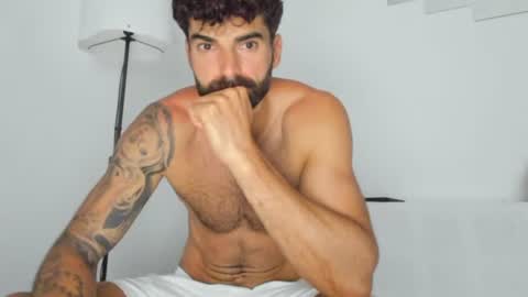 Snapshot of cuteeboy chatting on July 14, 2026, 4:39 am cuteeboy online show from July 14, 2026, 4:39 am