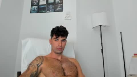 Snapshot of cuteeboy chatting on July 23, 2026, 5:38 am cuteeboy online show from July 23, 2026, 5:38 am