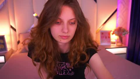 Snapshot of cuteefoxy chatting on May 11, 2026, 2:45 pm Foxy online show from May 11, 2026, 2:45 pm