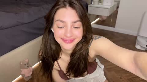 Snapshot of cuteelsa_ chatting on January 6, 2025, 7:52 am Elsa online show from January 6, 2025, 7:52 am