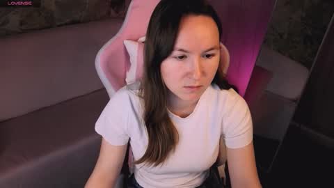 cuteglory online show from February 27, 2026, 2:11 am