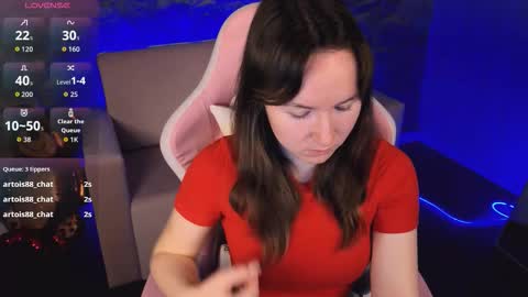 cuteglory online show from March 11, 2026, 1:44 am