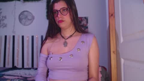 haome online show from September 17, 2025, 2:13 am