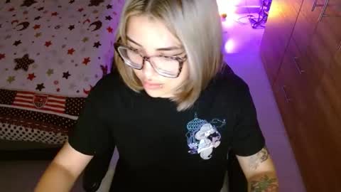 Snapshot of cuteisabella_a chatting on March 7, 2026, 4:48 pm isabella online show from March 7, 2026, 4:48 pm