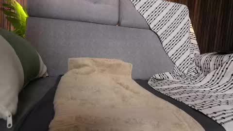 Im Jazmin online show from April 29, 2026, 2:48 am