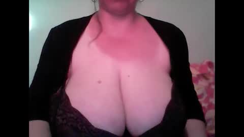 Jessy online show from February 6, 2025, 1:54 pm