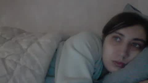 cutekattie online show from December 20, 2024, 8:49 am